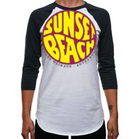 model/RAGLAN TEE Thumbnail